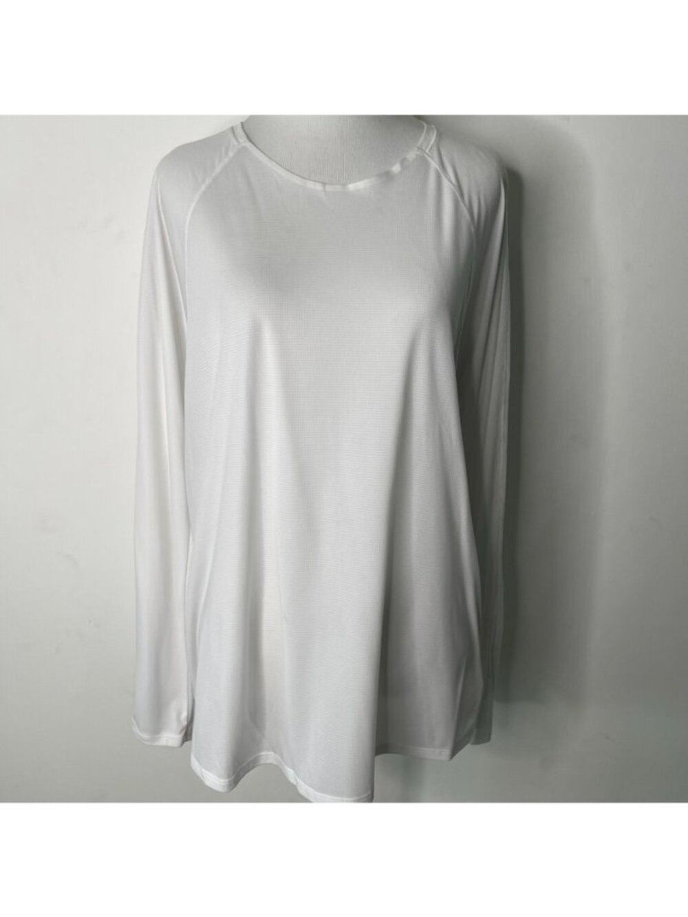 Athleta White Long Sleeve Performance Shirt Womens Size L Crew Neck Activewear
